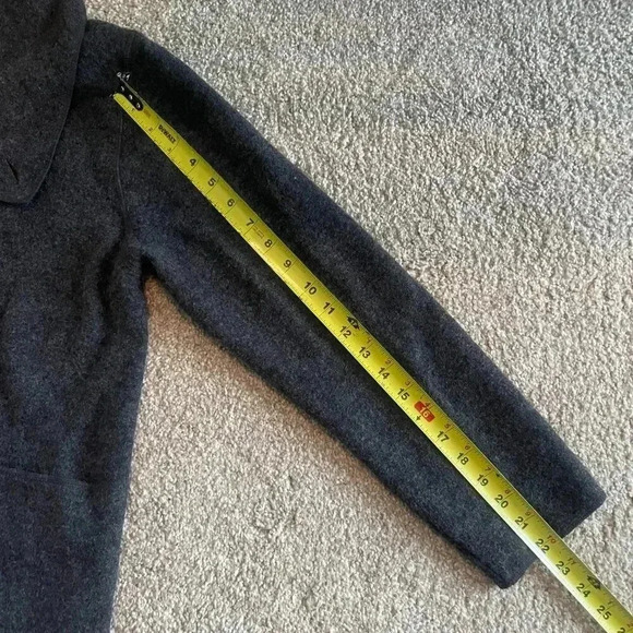 Woolen Deane & White Wool Button Down Grey Cardigan - Picture 12 of 14